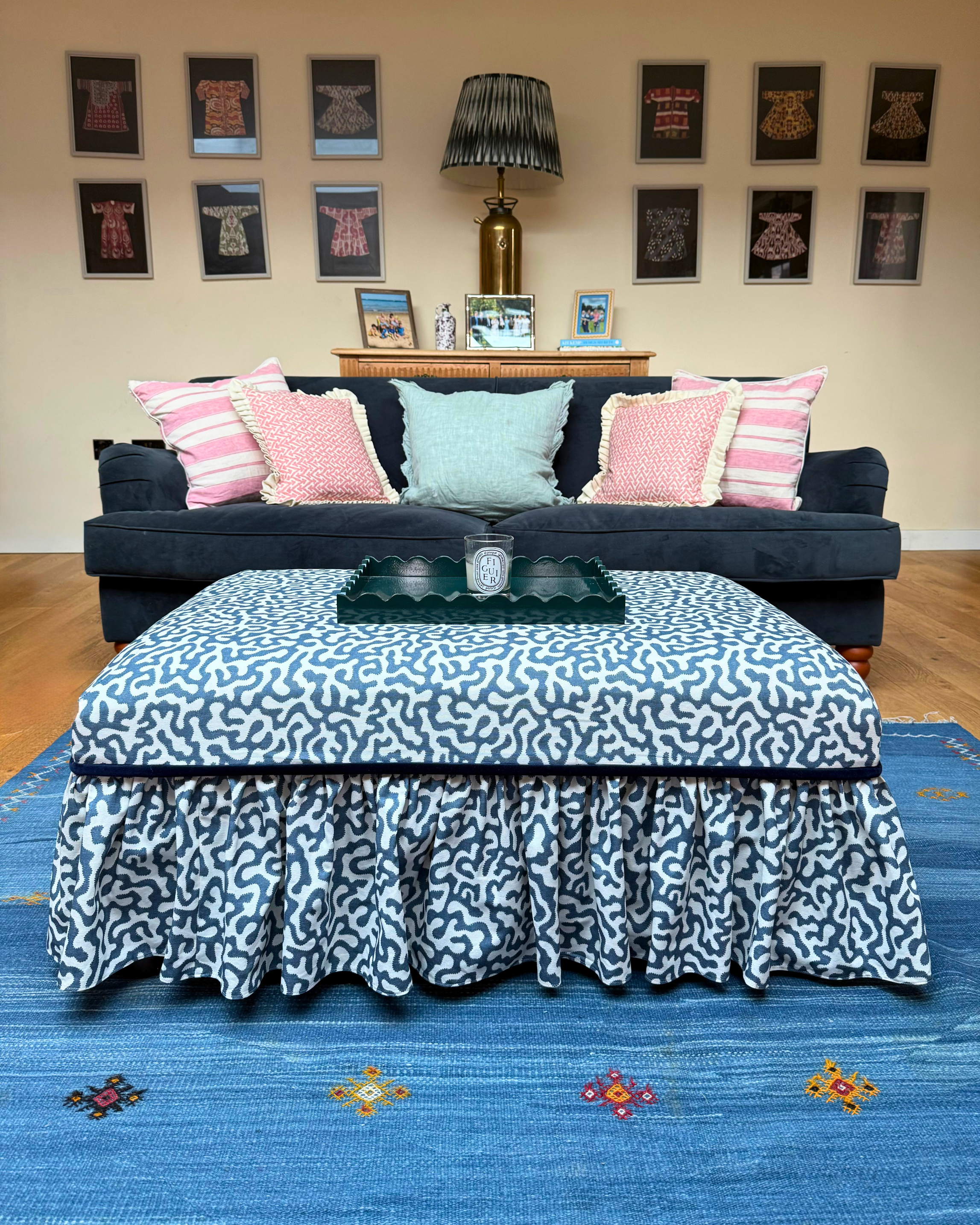 Small Frilly Ottoman - Pakko in Indigo